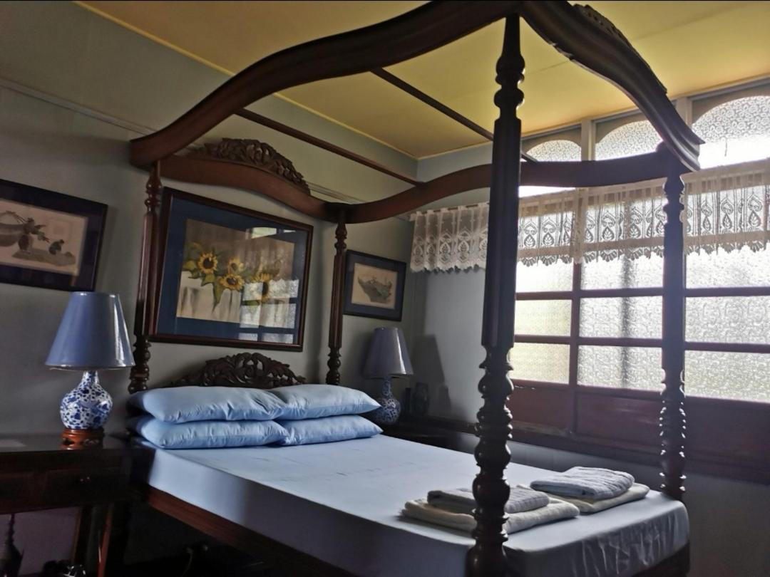 Casa Conchita Bed & Breakfast Taal Zewnętrze zdjęcie